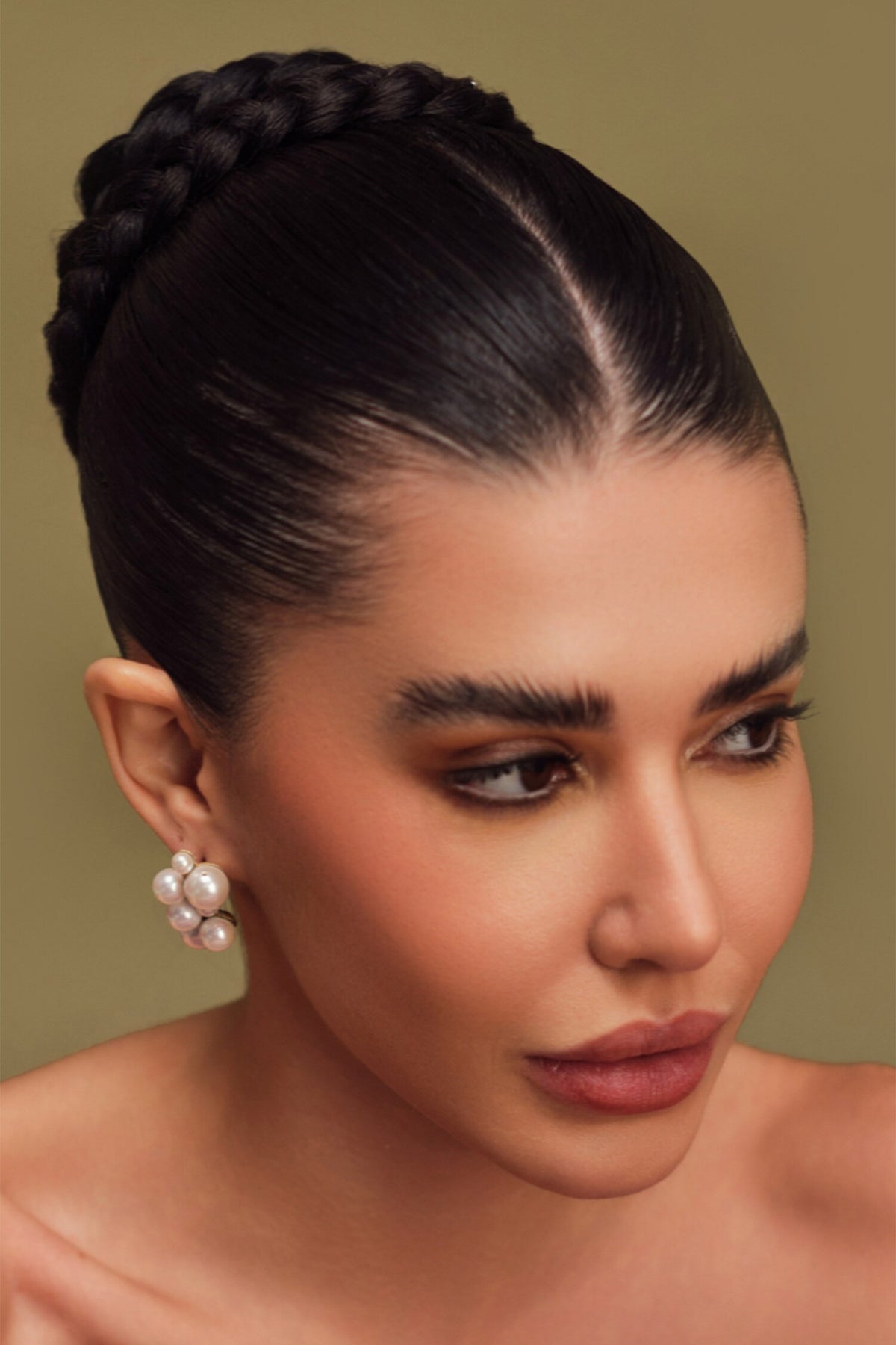 Bunch Pearl Drop Studs 