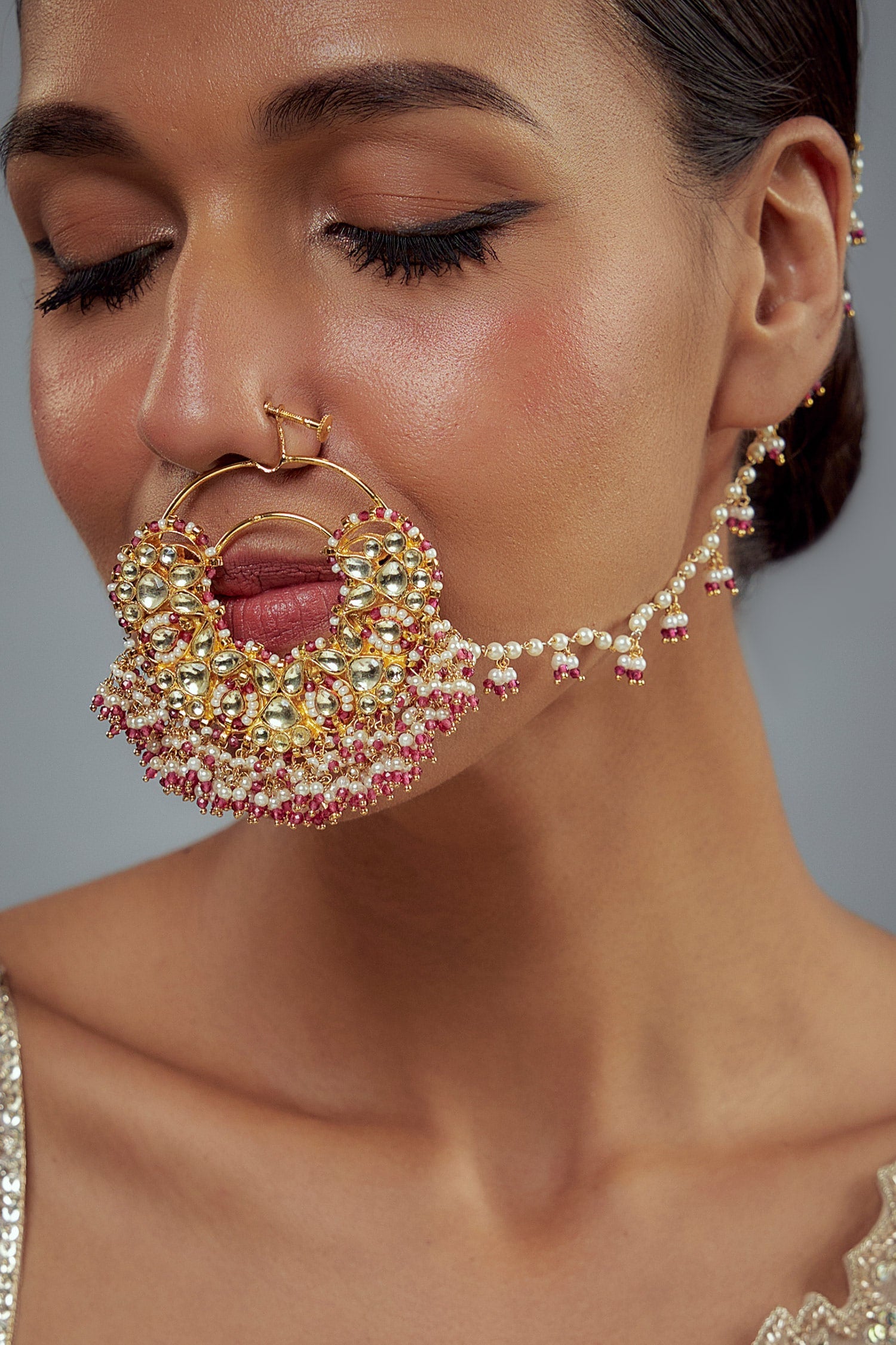 Saadgi Kundan & Bead Embellished Nath 