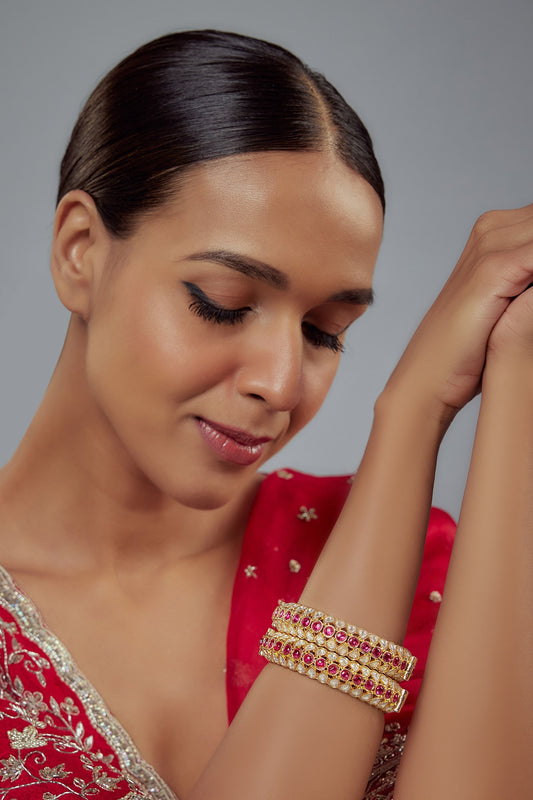 Saadgi Kundan Embellished Bangles Set Of 2 