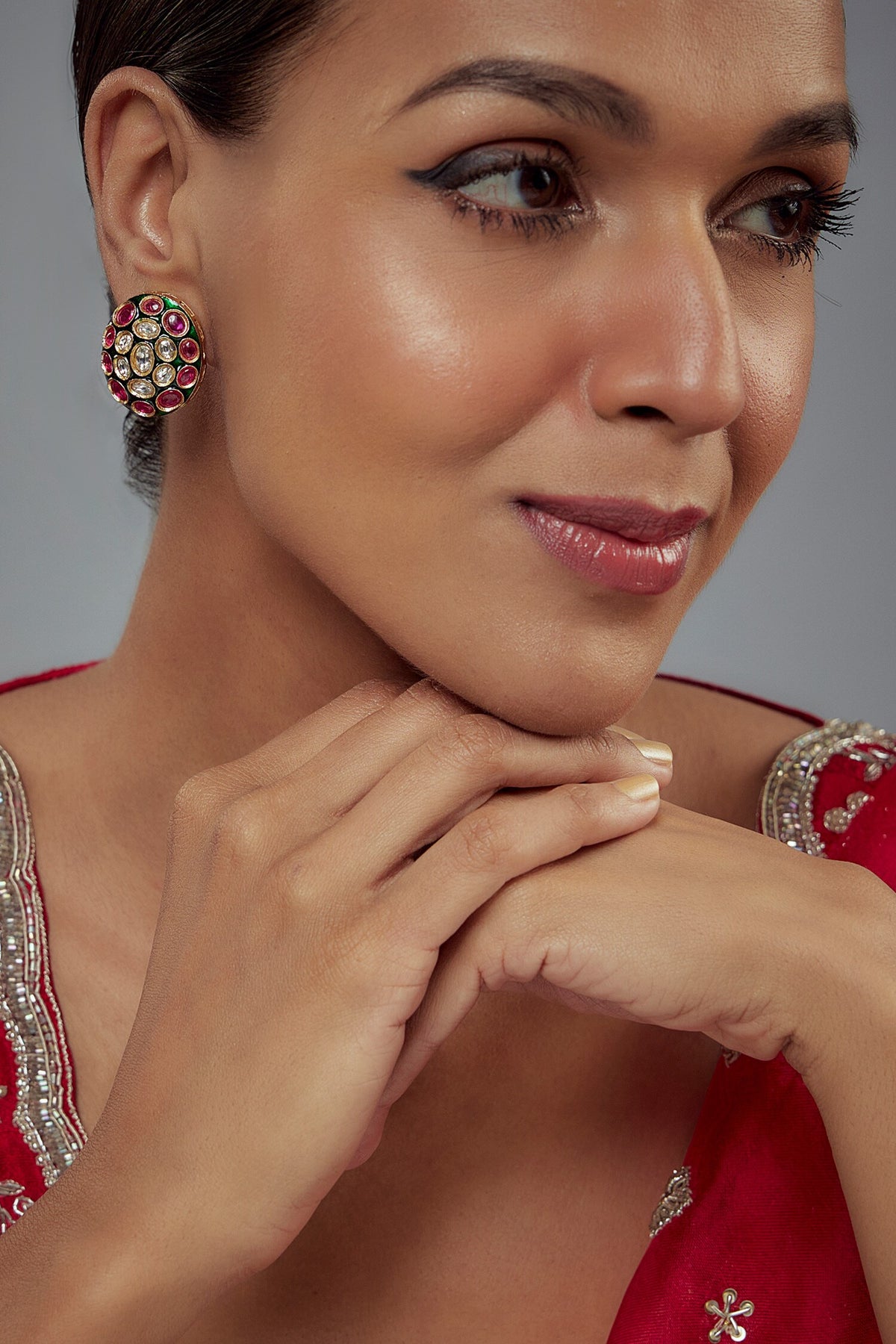 Burgandi Kundan Embellished Stud Earrings 
