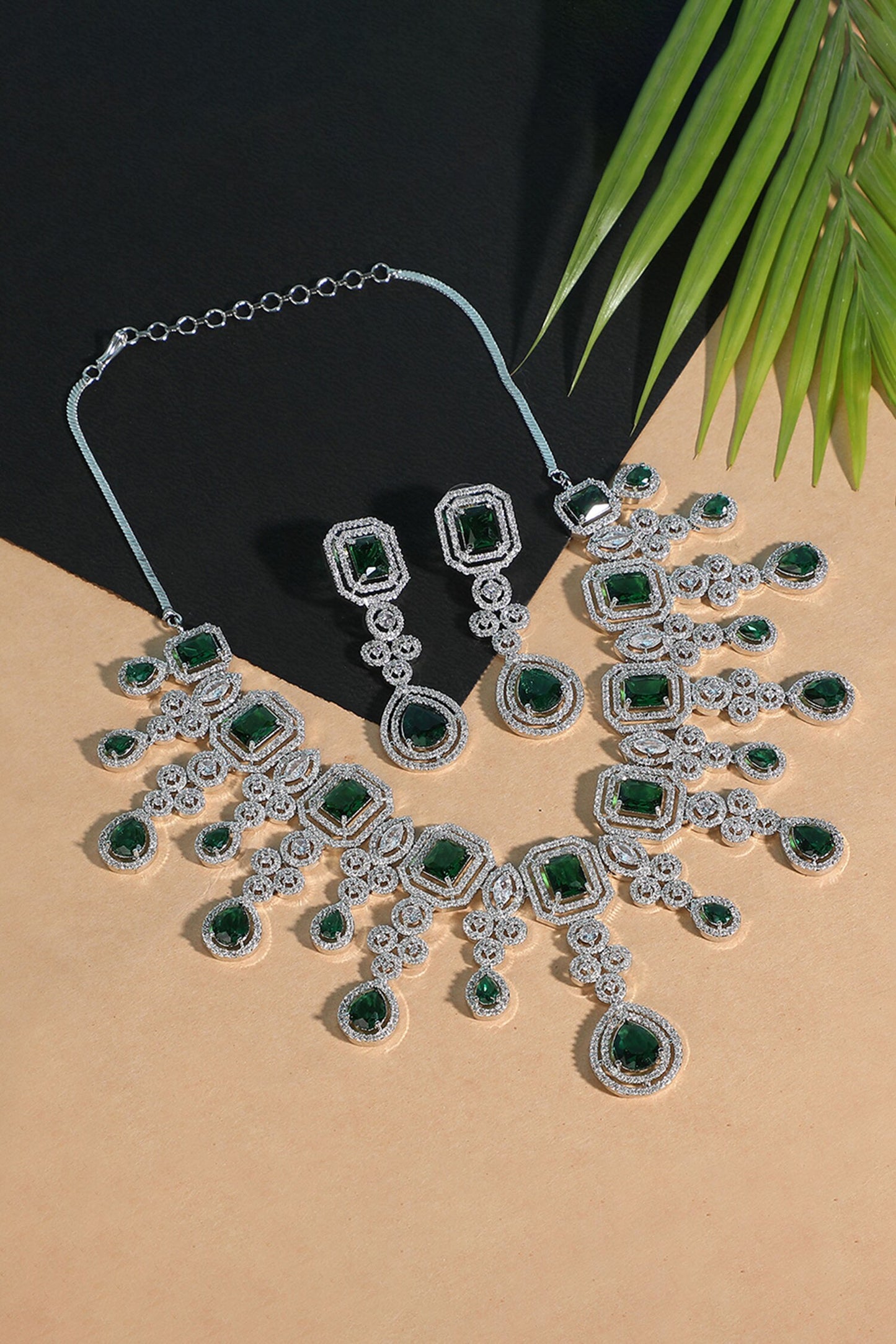Emerald Green Gemstone Necklace Set 