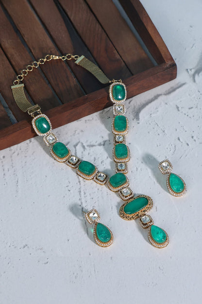 Emerald & Diamond Stone Necklace Set 