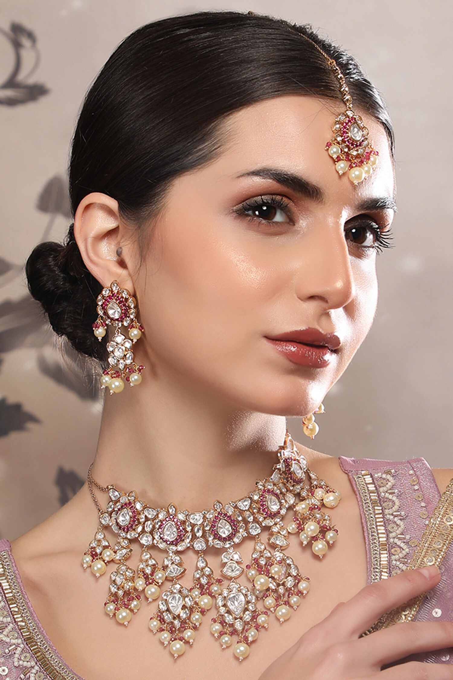 Kundan Pearl Choker Set 