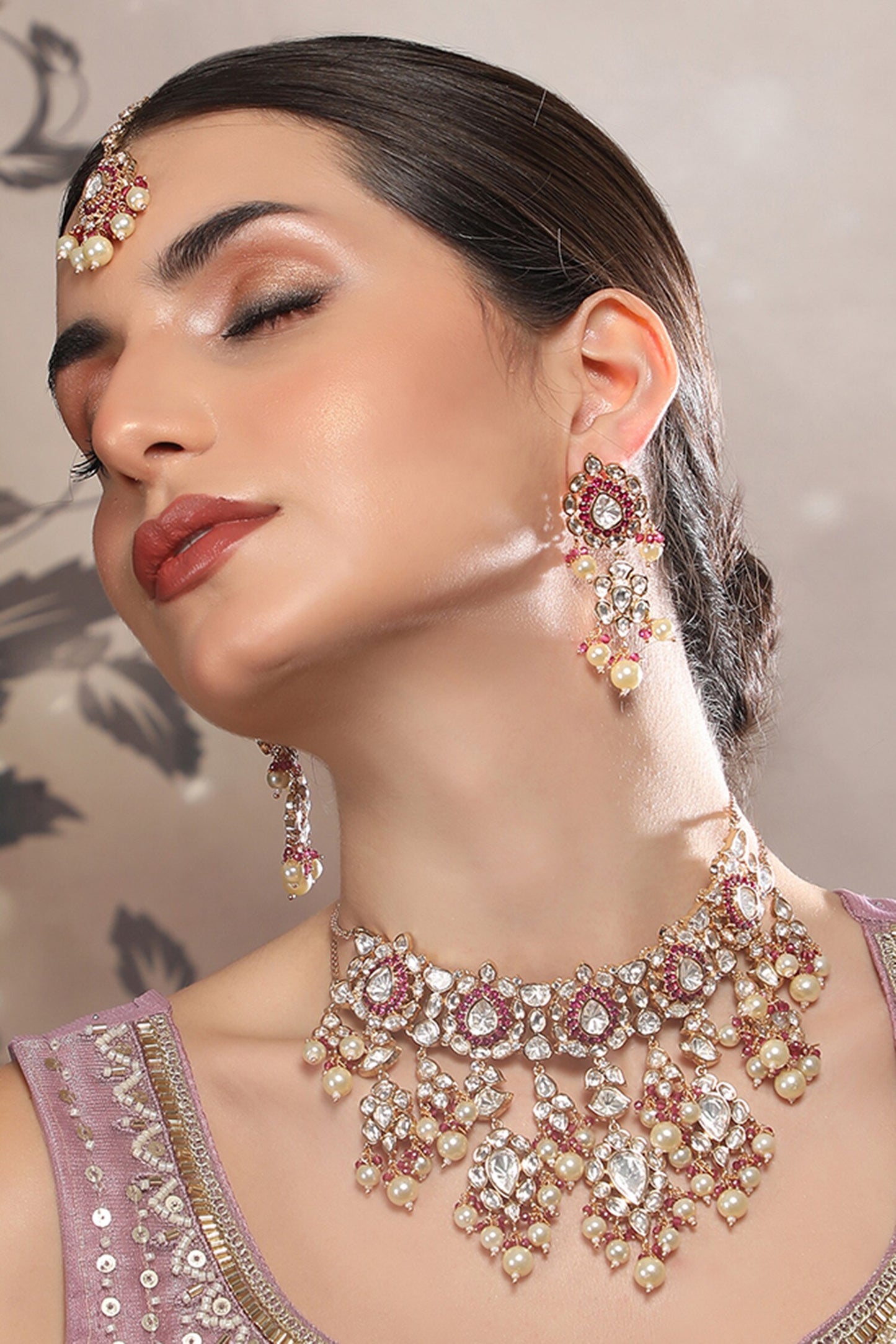 Kundan Pearl Choker Set 