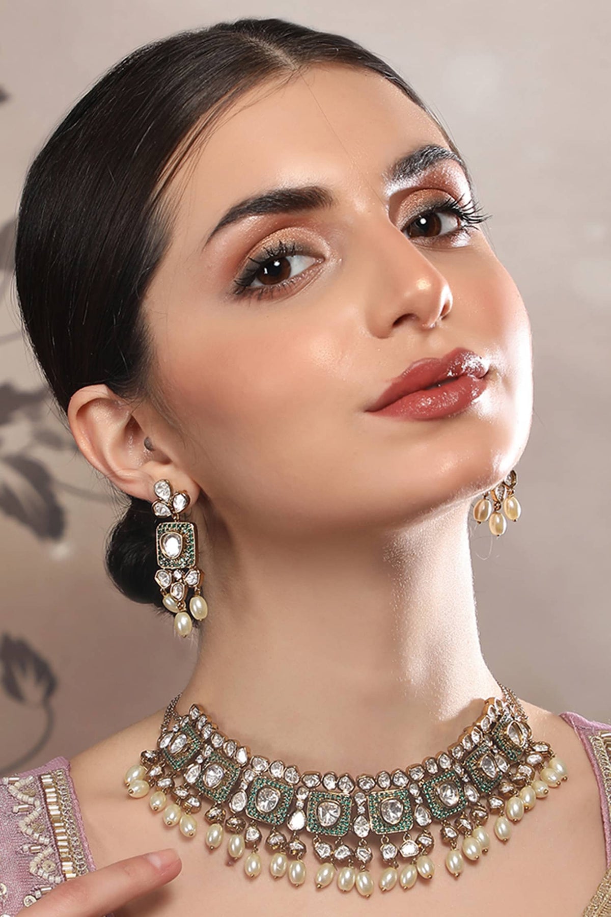 Emerald Polki Stone Choker & Earring Set 