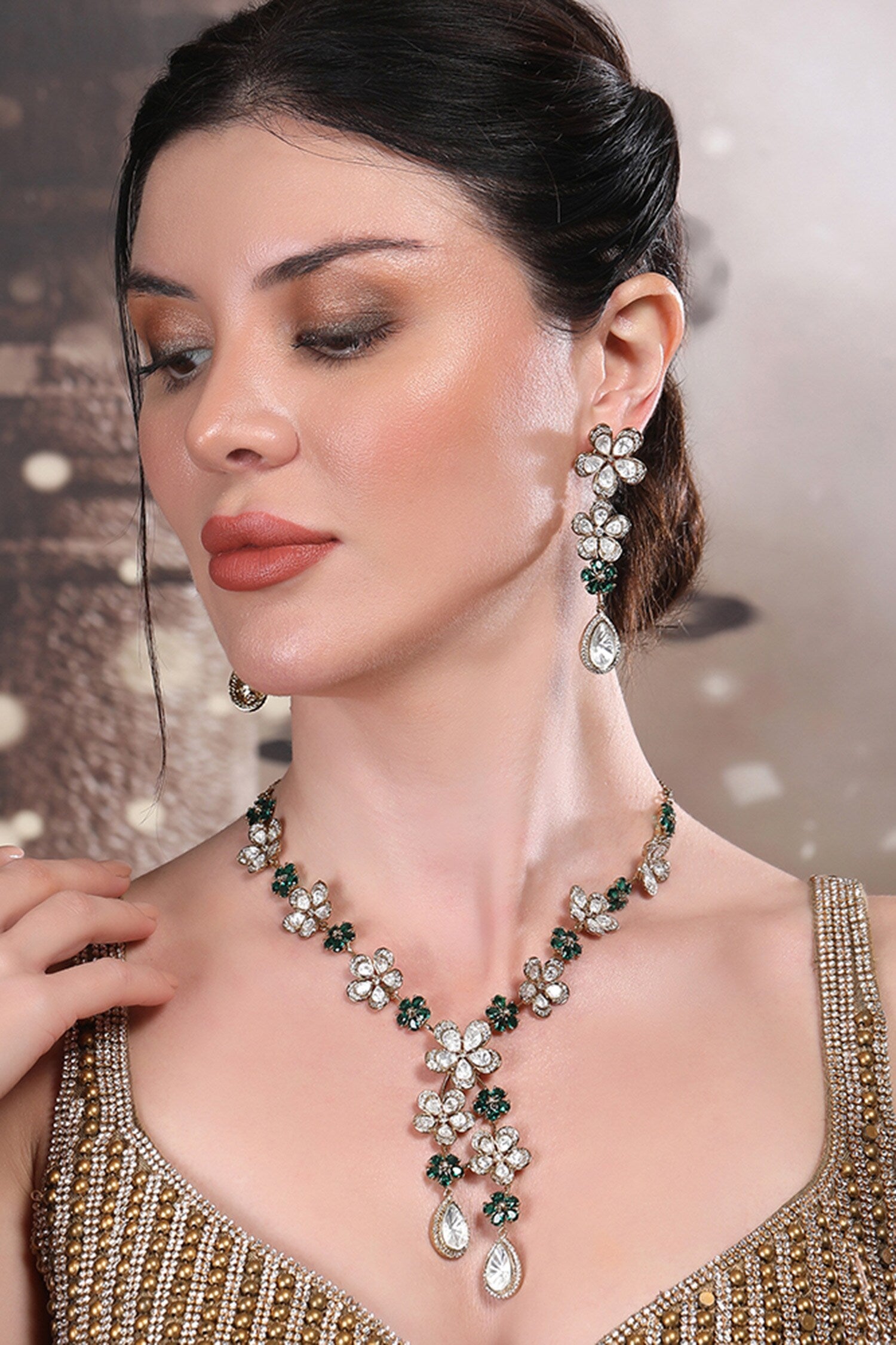 Floral Crystal Pendant Necklace Set 