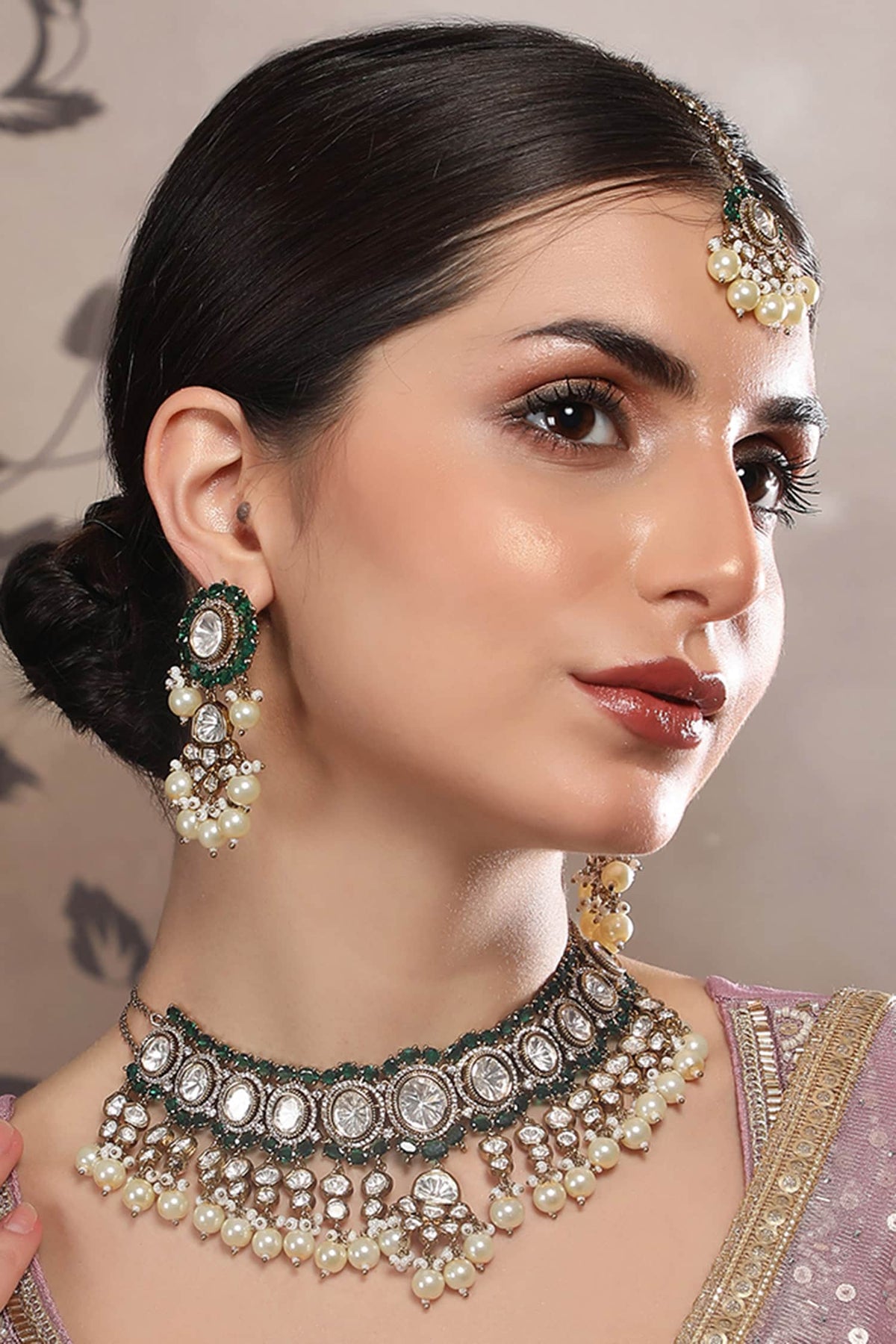 Kundan Pearl Embellished Necklace Set 