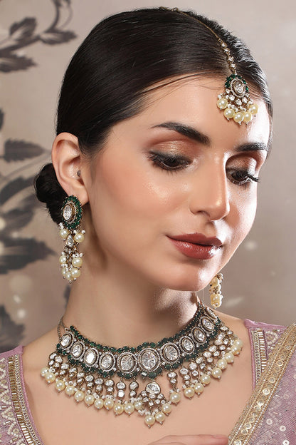 Kundan Pearl Embellished Necklace Set 