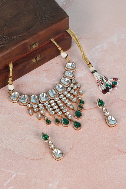 Kundan Stone Embellished Necklace Set 