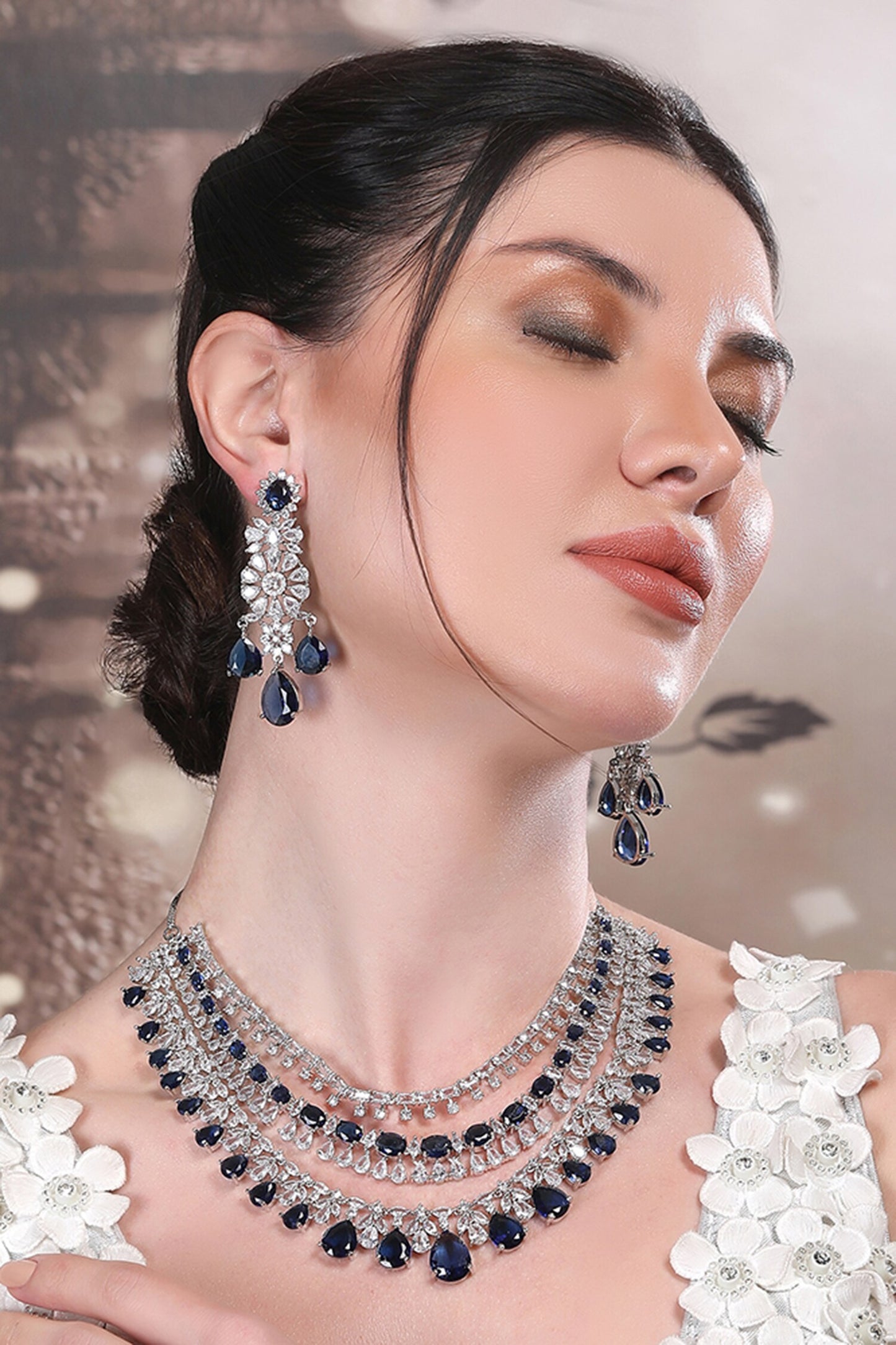 Layered Necklace Set With Sapphire Stones 