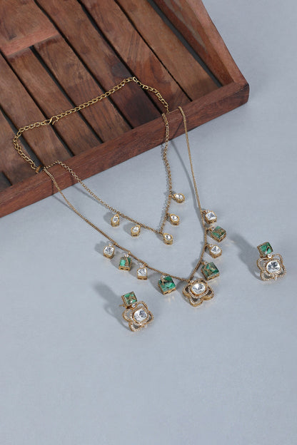Kundan Green Stone Necklace Set 