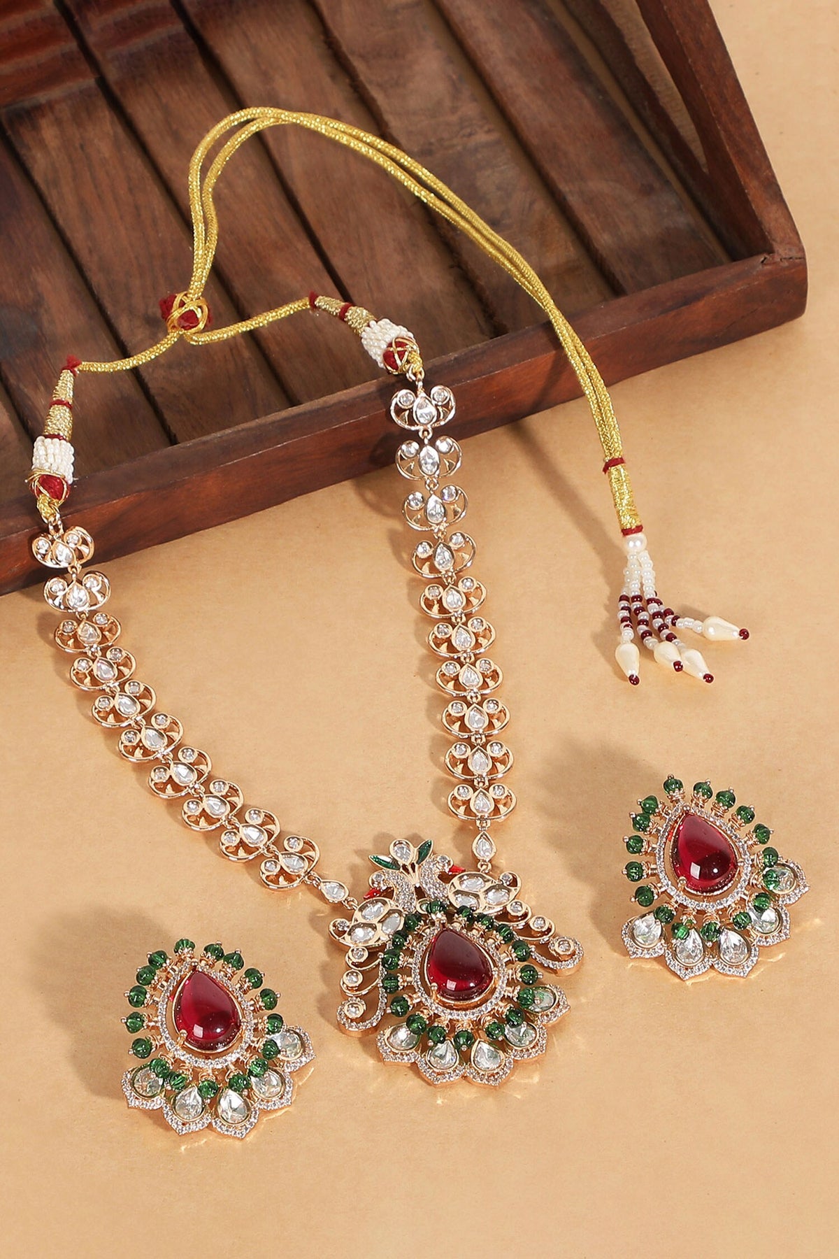 Kundan Stone Embellished Necklace Set 
