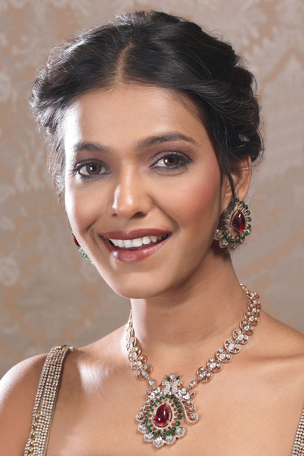 Kundan Stone Embellished Necklace Set 