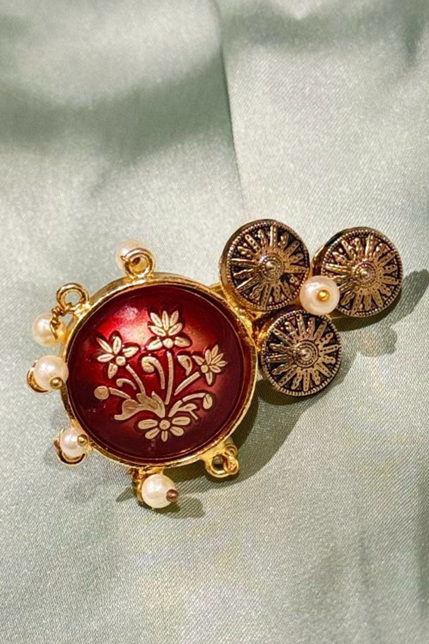 Antique Round Halsi Stone Ring 
