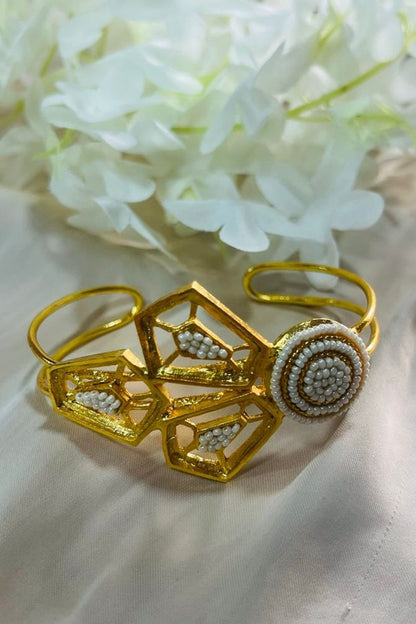 Gold Pearl Embellished Lantern Bracelet 