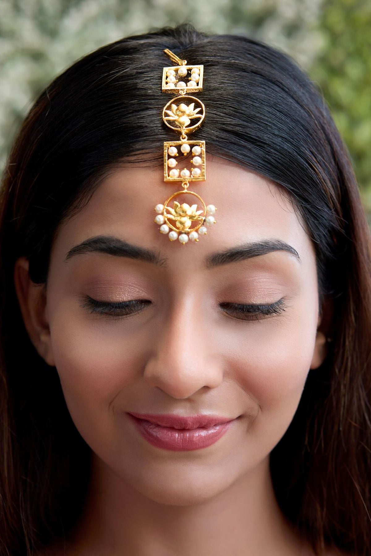 Lotus Ring Pearl Maangtikka 