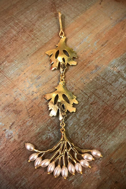 Pearl Embellished Maangtikka 