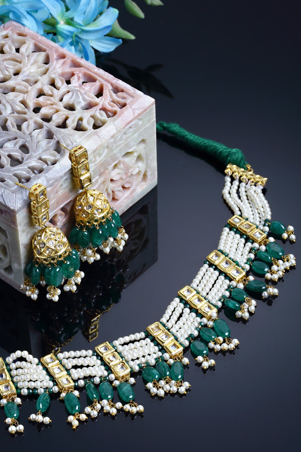 Kundan Pearl Choker Set 