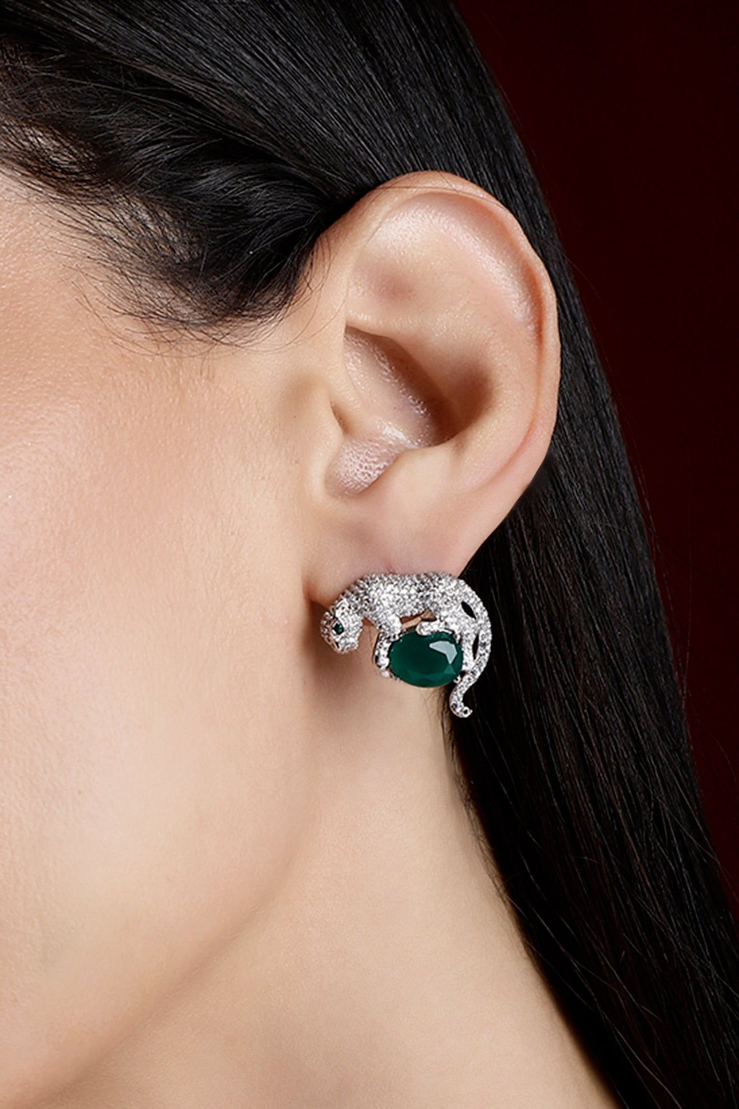 Gila Jaguar Shaped Stud Earrings 