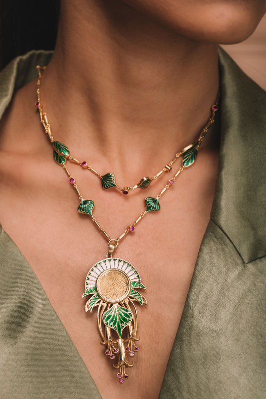 Gold Petal Bloom Pendant Necklace 