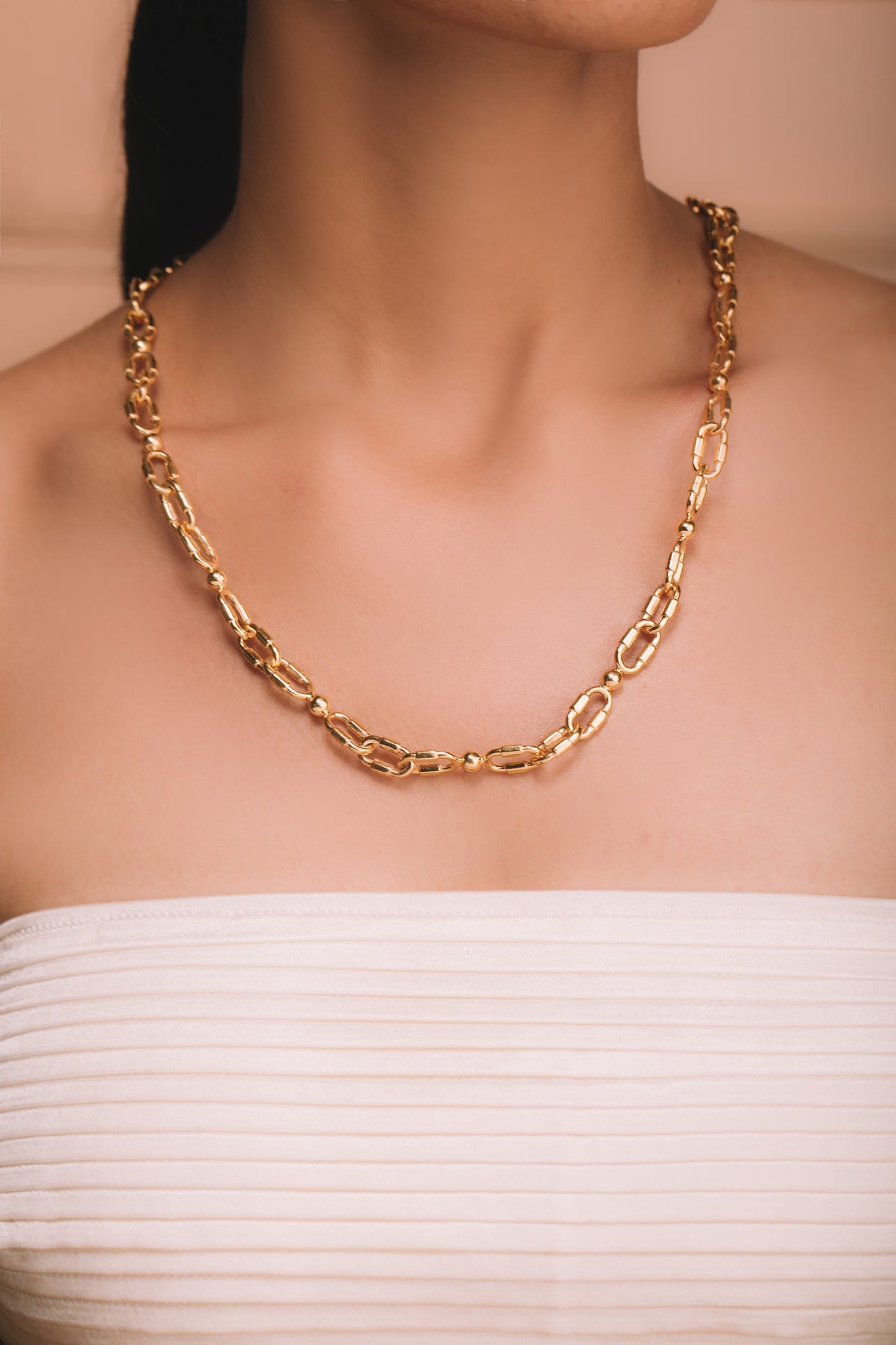 Gold Chain Link Necklace 