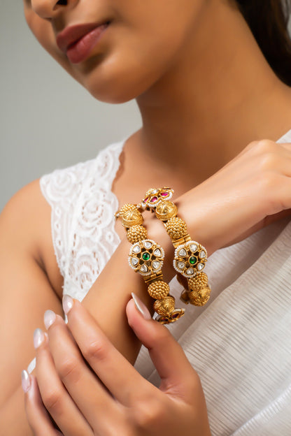 Antique Gold Floral Bangle 
