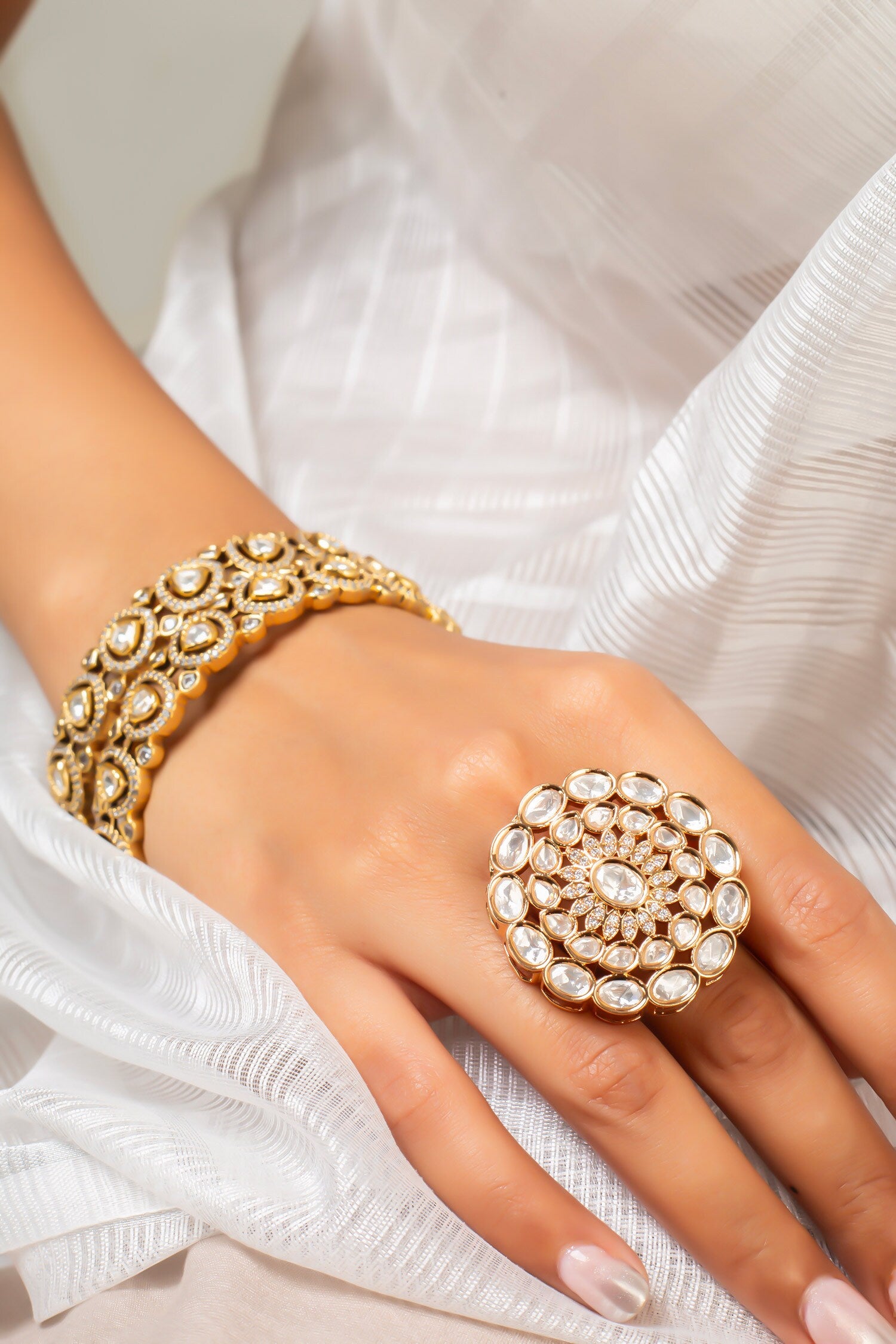 Antique Gold Cutwork Ring 