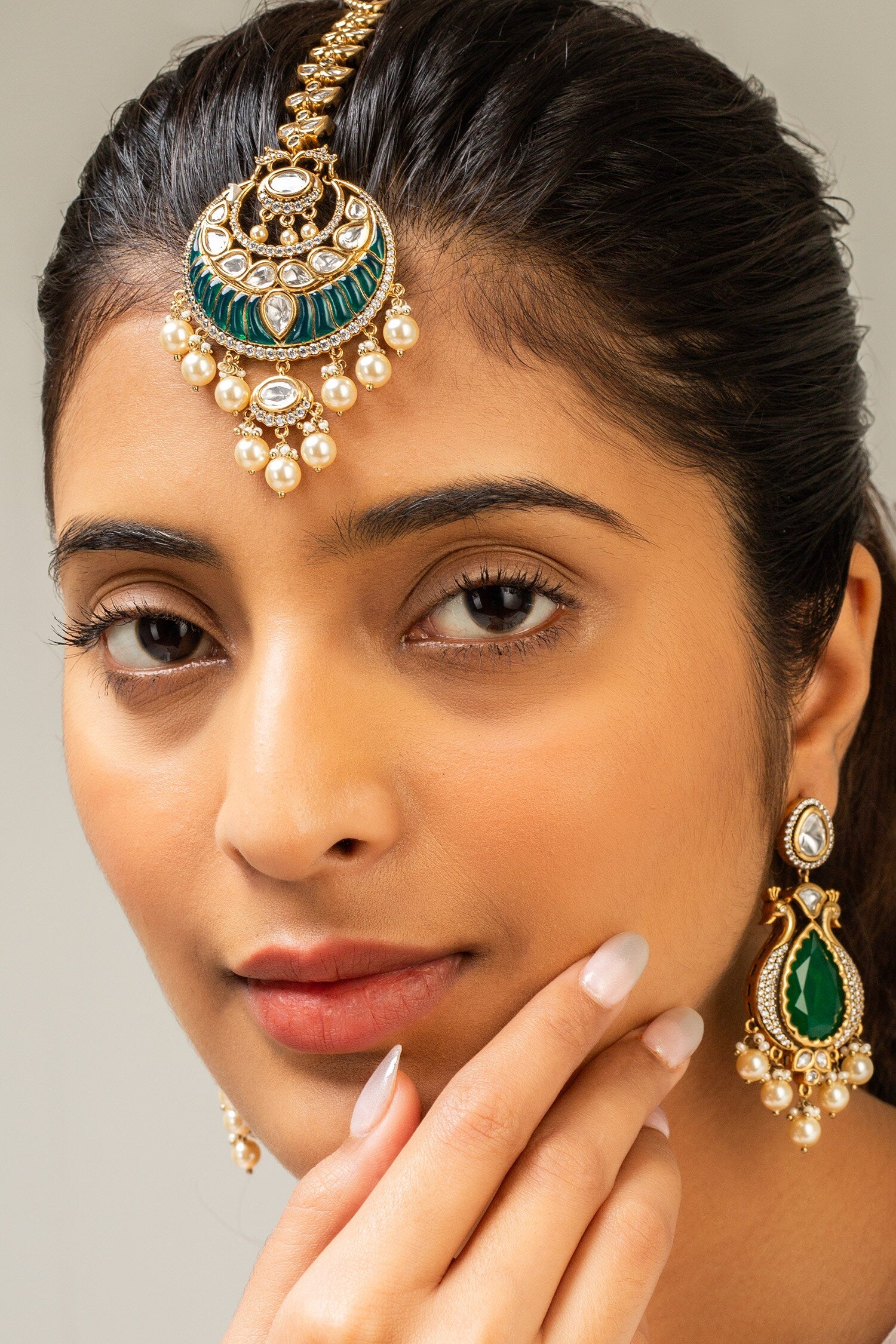 Antique Gold Plated Maangtikka 
