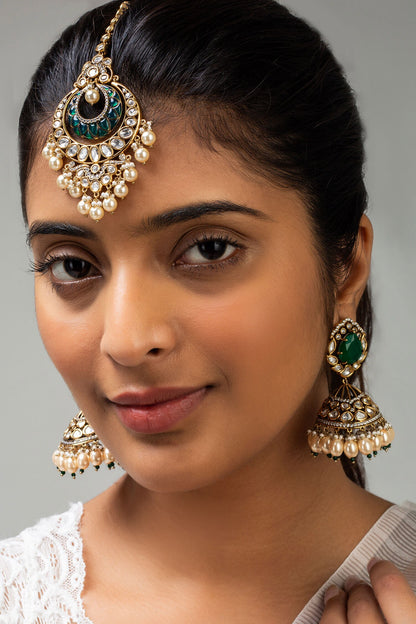 Antique Gold Plated Half Crescent Maangtikka 