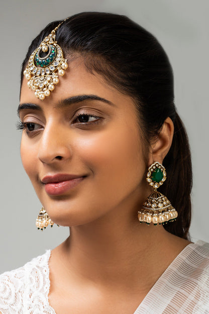 Antique Gold Plated Half Crescent Maangtikka 