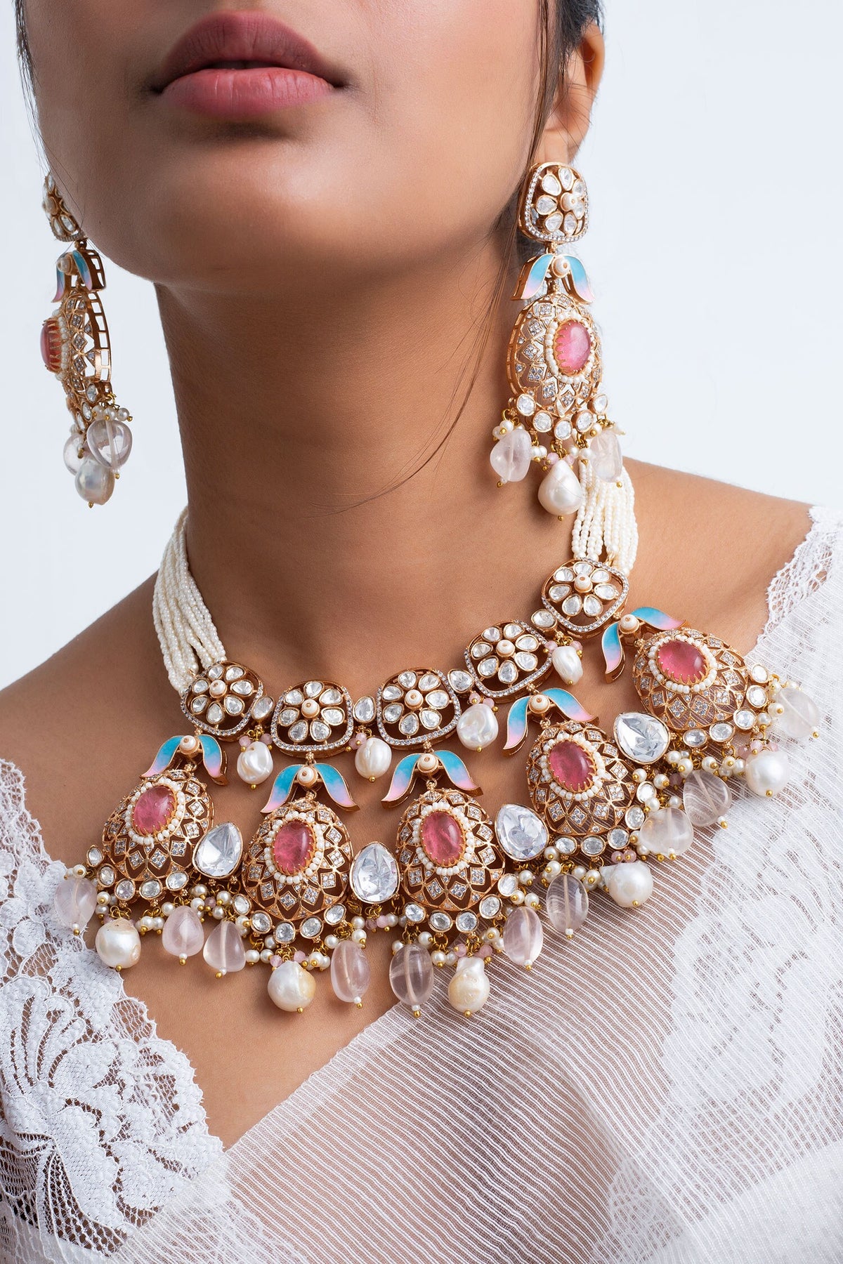 Floral Crest Choker Necklace Set 