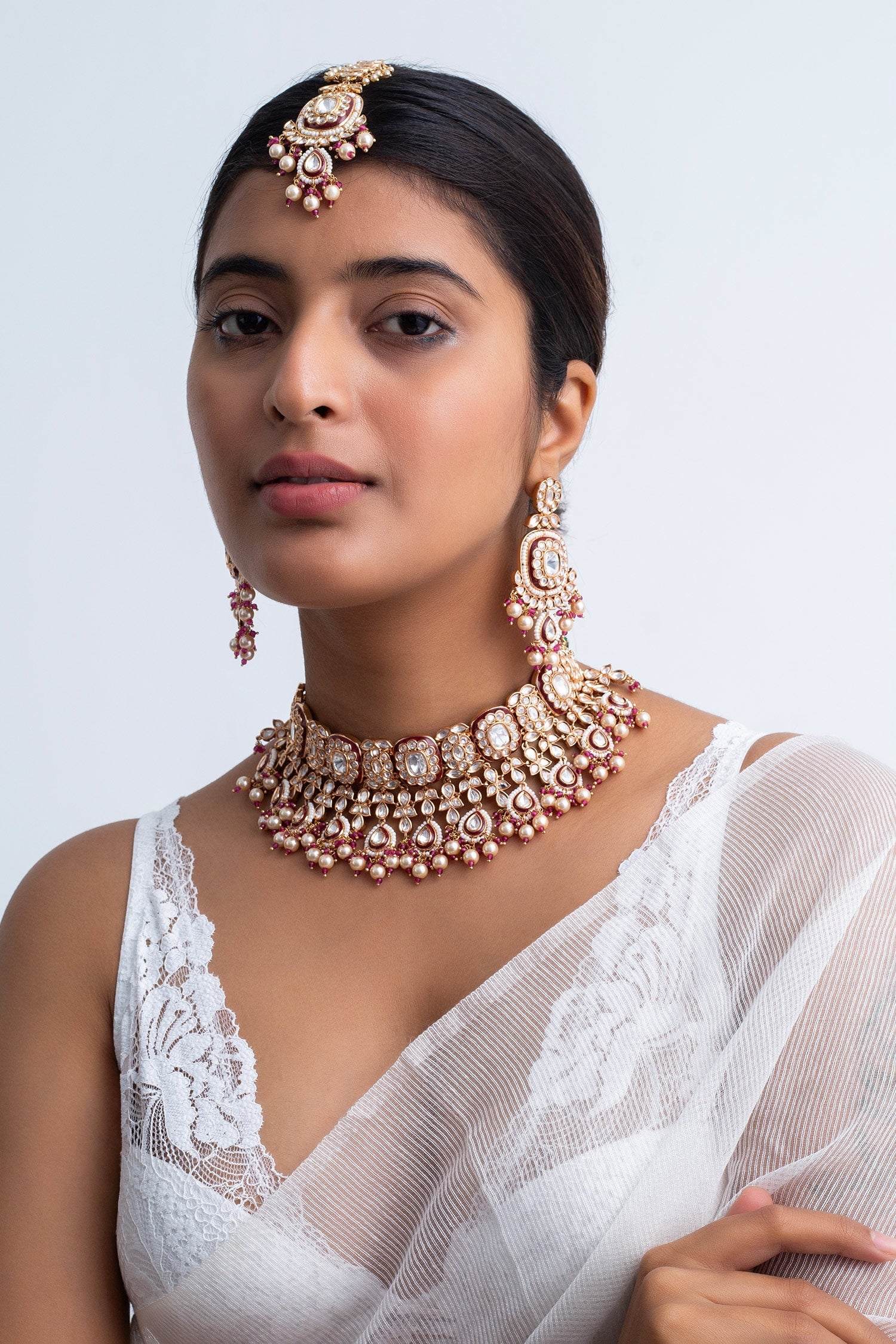 Bahar Vine Stone Embellished Necklace Set 