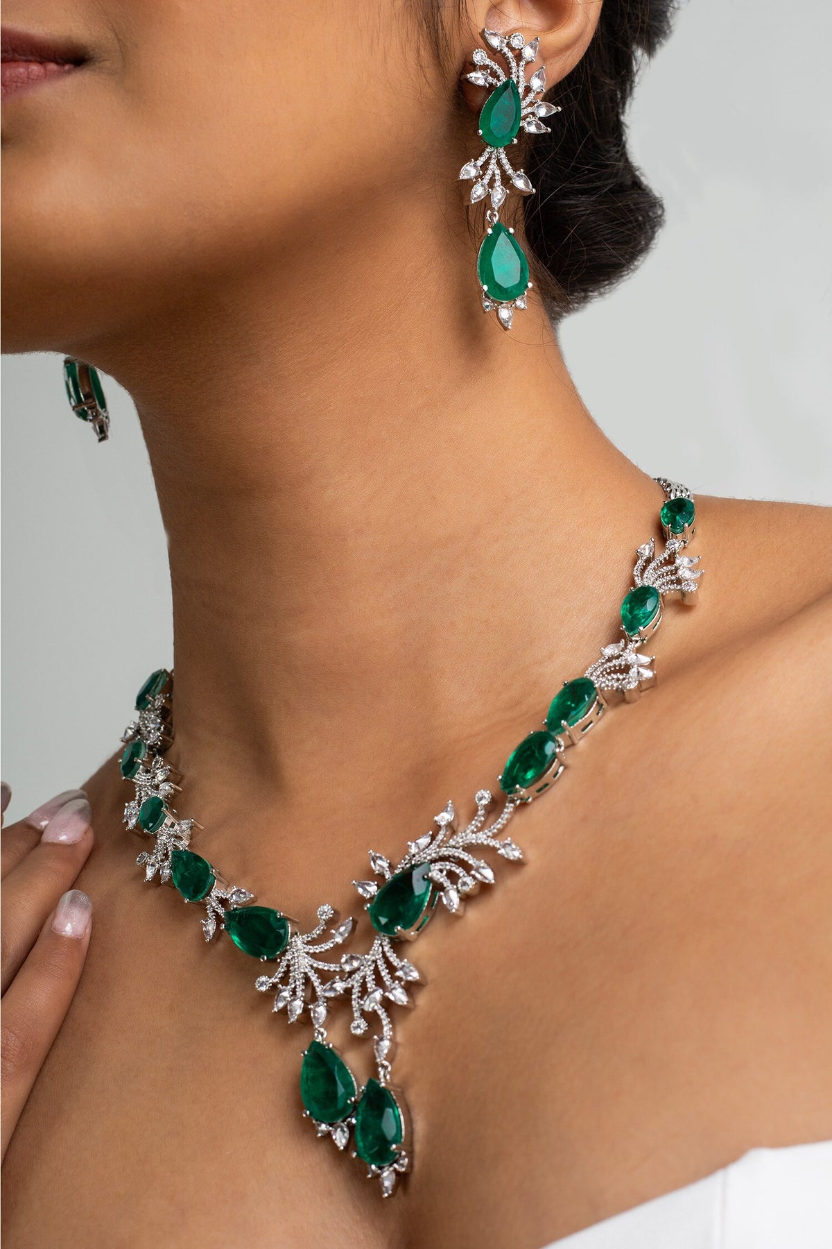 Floral Vine Stone Necklace Set 