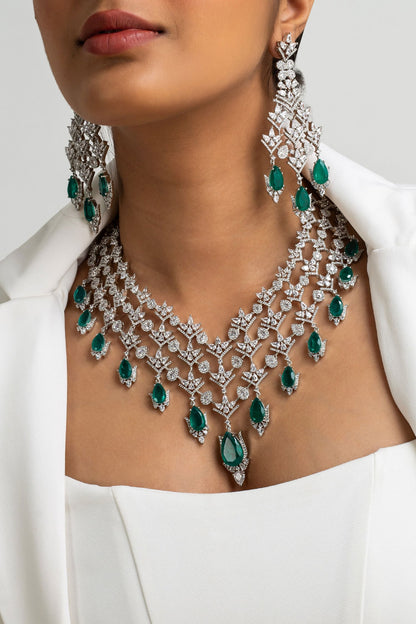 Stone Studded Leaf Cutwork Necklace Set 