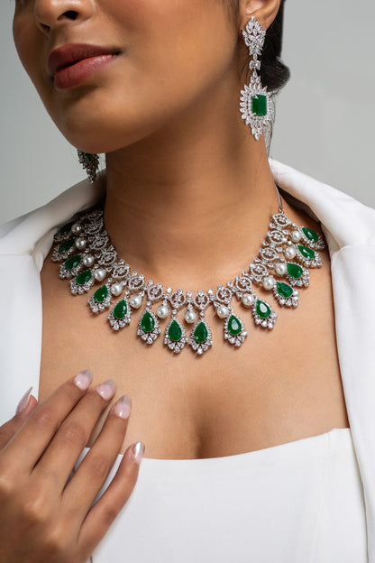 Green Stone Embellished Necklace Set 
