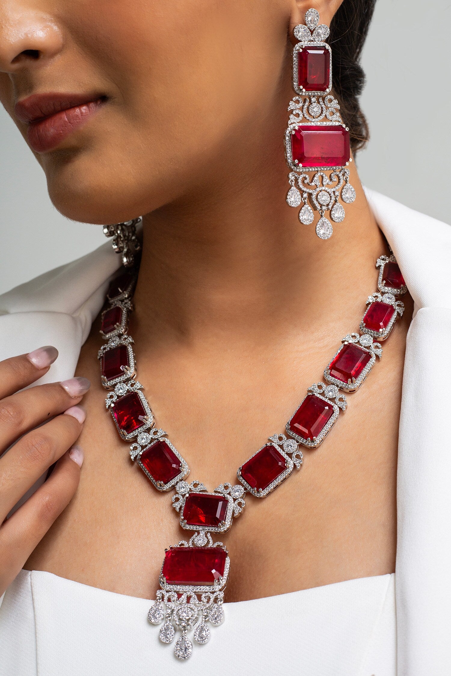 Red Stone Embellished Necklace Set 