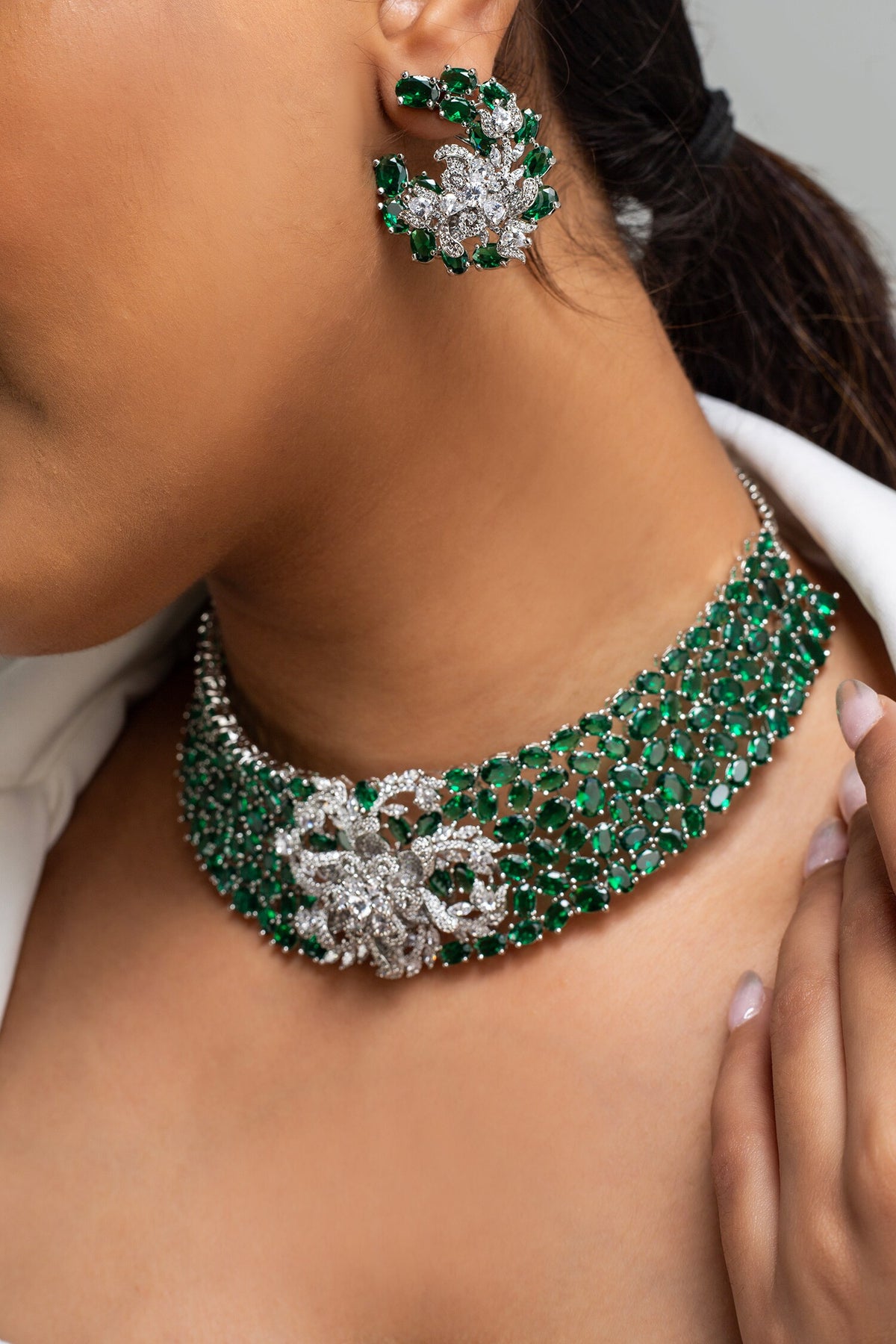Stone Floral Choker Necklace Set 