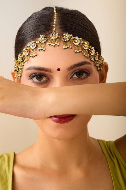 Natural Stone & Pearl Maathapatti 