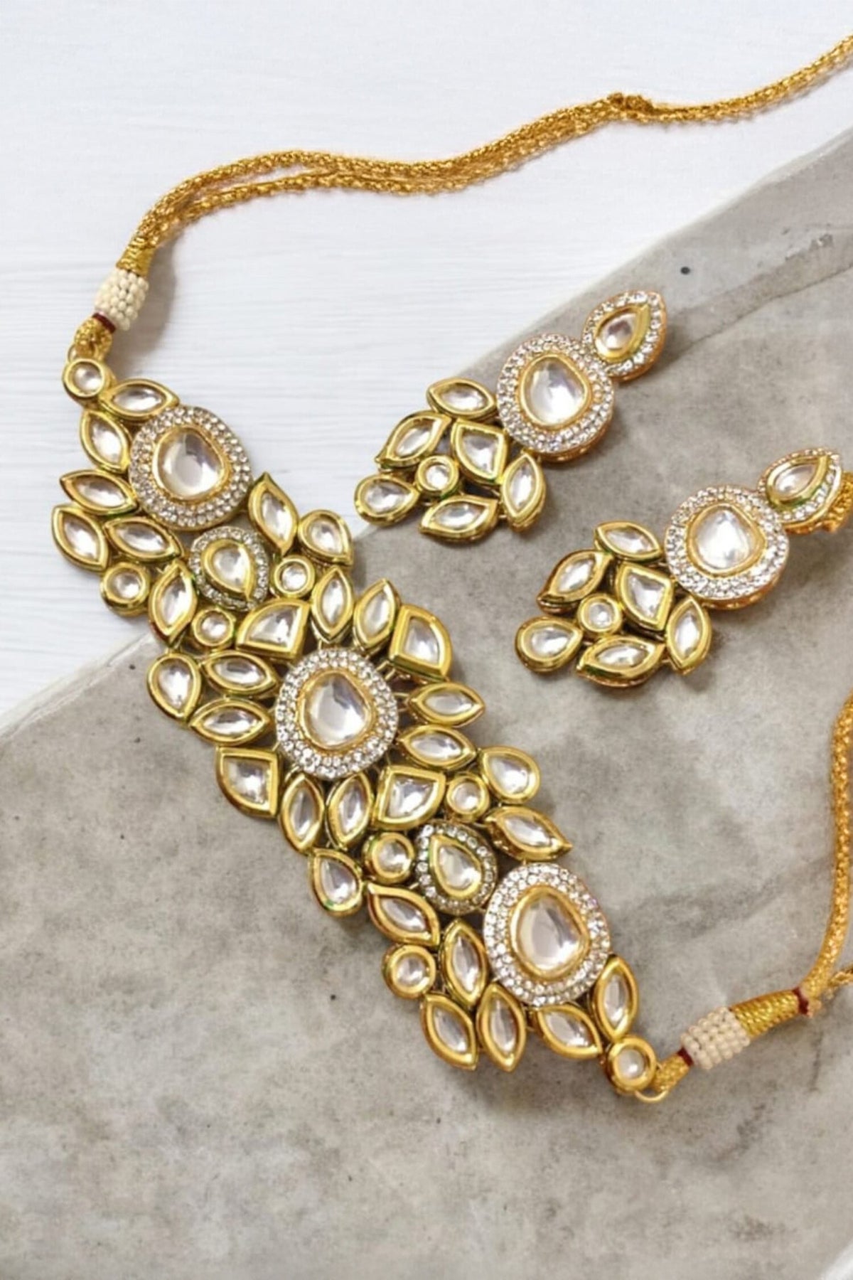 Kundan Floral Choker & Earring Set 