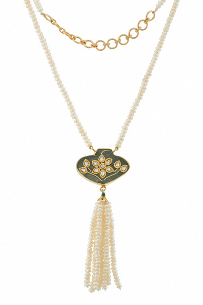 Tassel Embellished Pendant Necklace 