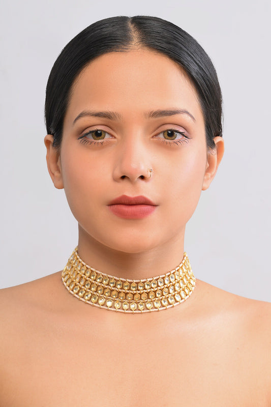 Kundan Pearl Embellished Choker 