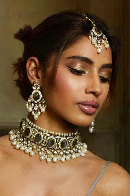 Bloom Choker Necklace Set 