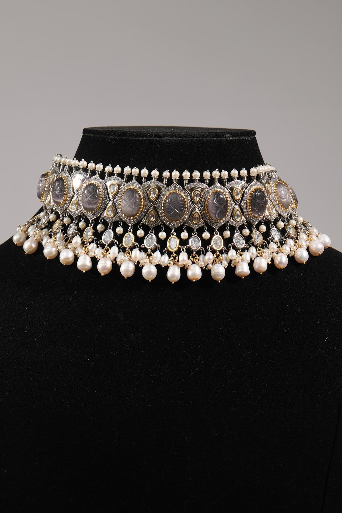 Bloom Choker Necklace Set 