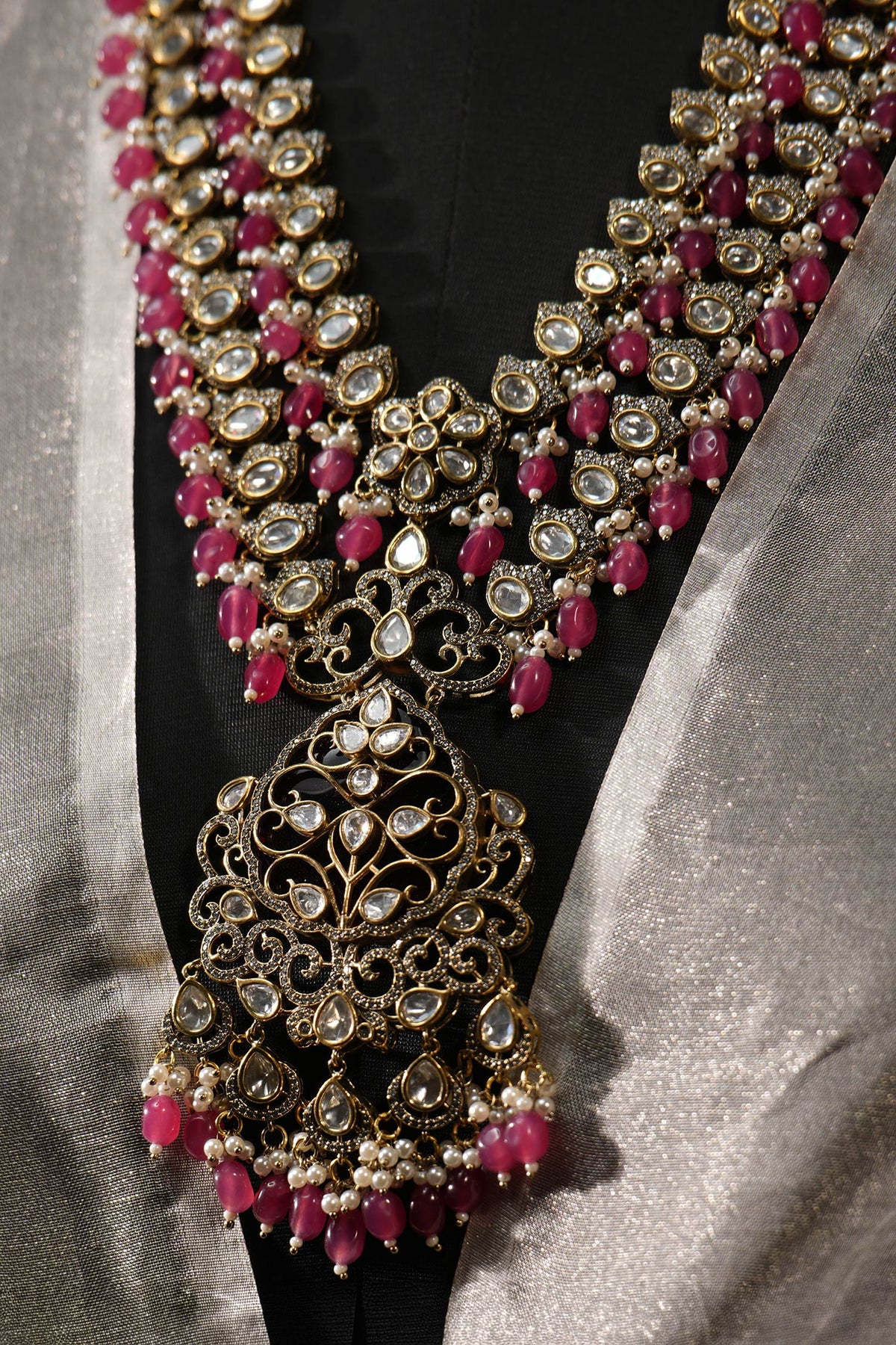 Crest Bloom Necklace Set 
