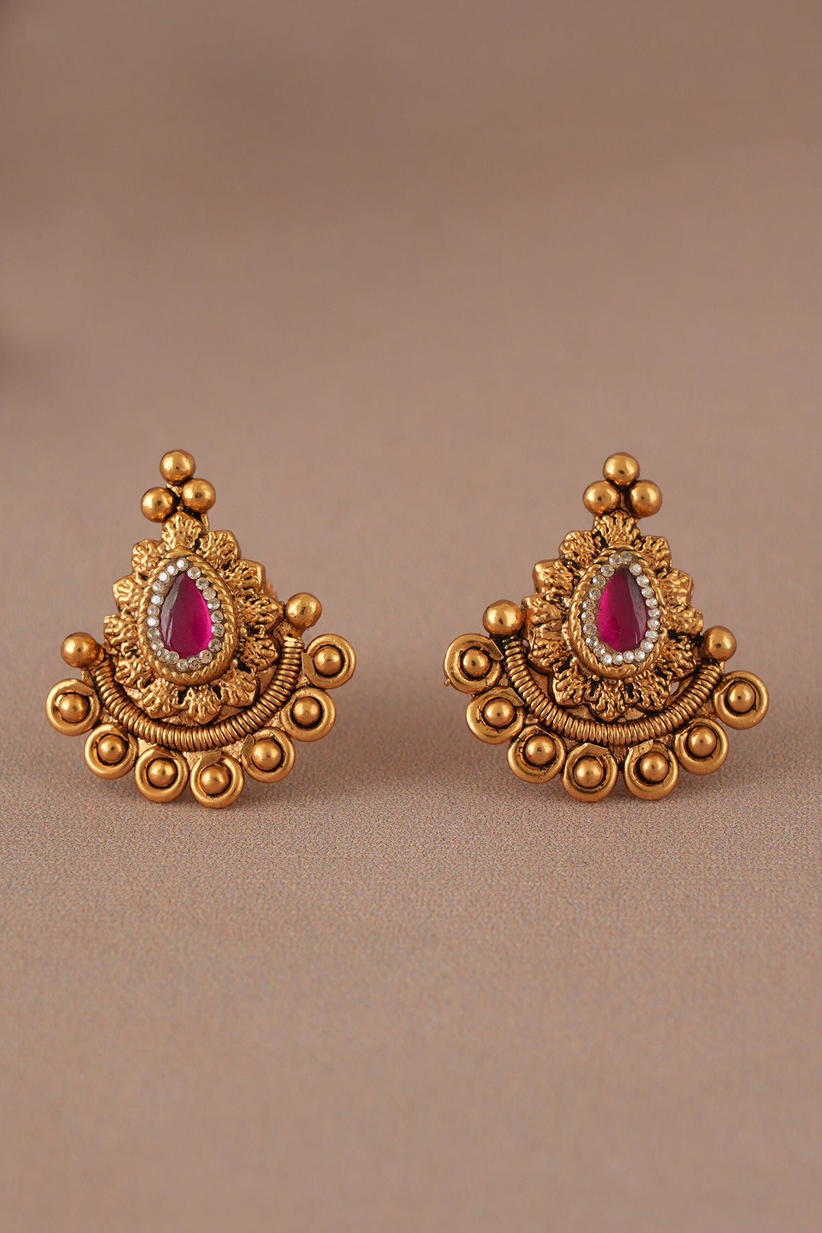 Antique Gold Ruby Mangalsutra Set 