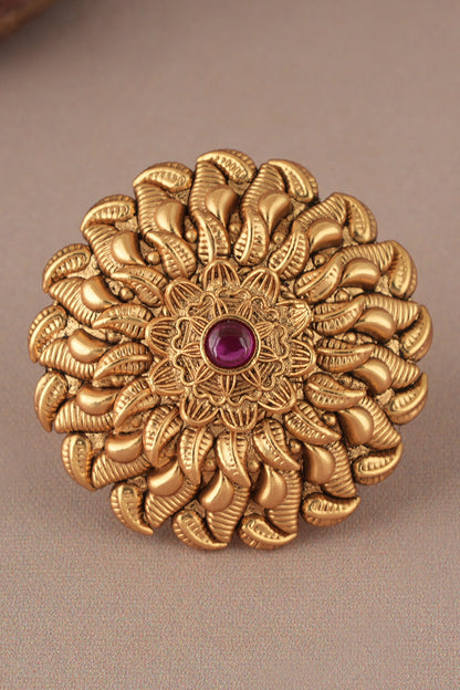 Antique Gold Carved Ruby Stone Ring 