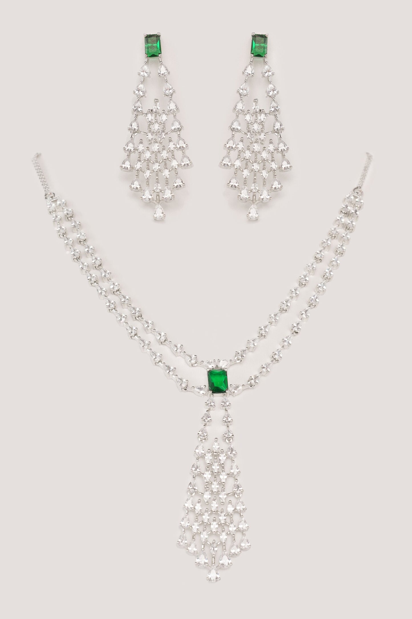 Contemporary Diamond Pendant Necklace Set 