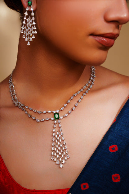 Contemporary Diamond Pendant Necklace Set 