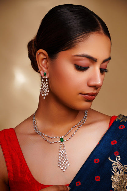 Contemporary Diamond Pendant Necklace Set 