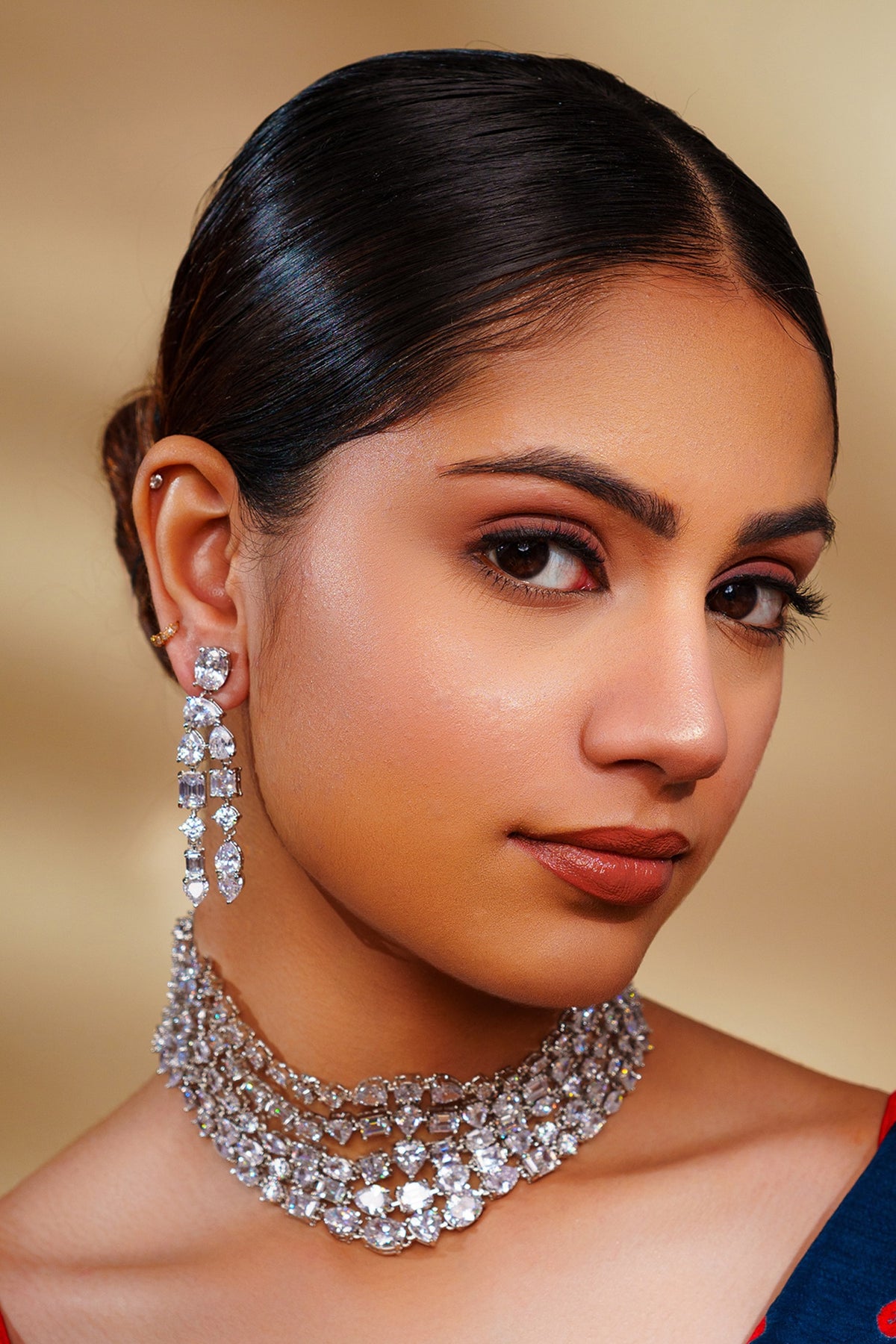 Dramatic Diamond Choker Set 
